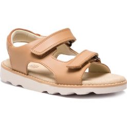 Sandały CLARKS - Crown Root K 261412316 Tan Leather. Brązowe sandały dziewczęce Clarks, ze skóry, bez zapięcia. W wyprzedaży za 159,00 zł.