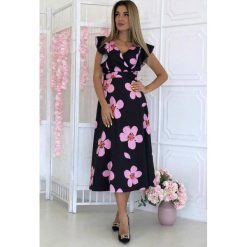 Sukienka SILVIA. Sukienki damskie IVET, na imprezę, na lato, m, bez wzorów, eleganckie, bez kołnierzyka, bez rękawów, długie. W wyprzedaży za 69,00 zł.