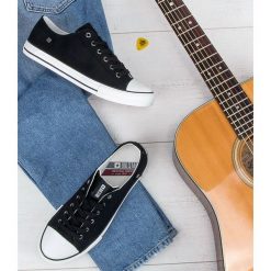 Trampki męskie Big Star DD174273 Czarne. Czarne trampki męskie BIG STAR, bez wzorów, z materiału, klasyczne, bez zapięcia. Za 89,00 zł.