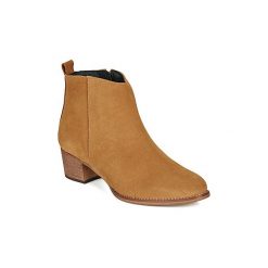 Botki So Size MARTINO. Pomarańczowe botki damskie So Size, bez obcasa, bez zapięcia. Za 479,00 zł.