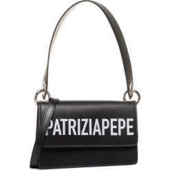 Torebka PATRIZIA PEPE - 2V9407/A6P8-K103 Nero. Czarne torebki klasyczne damskie Patrizia Pepe, bez wzorów, ze skóry, klasyczne, bez dodatków. Za 1139,00 zł.