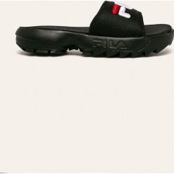 Fila - Klapki Disruptor Slide. Białe klapki damskie Fila, bez wzorów, z gumy, bez obcasa, na obcasie. W wyprzedaży za 239,90 zł.