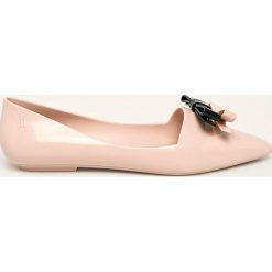 Melissa - Baleriny Pointy II + Jason Wu. Niebieskie baleriny damskie Melissa, bez wzorów, z gumy, bez obcasa, na obcasie. W wyprzedaży za 369,90 zł.