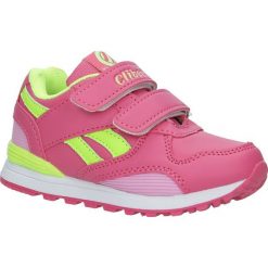 Różowe buty sportowe na rzepy ze skórzaną wkładką casu k-185. Różowe buty dziewczęce sportowe Casu, bez wzorów, na rzepy. Za 89,99 zł.