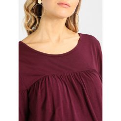 T-shirty damskie: GAP Maternity NURSING RUFFLE Tshirt z nadrukiem dark purple