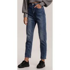 Niebieskie Jeansy Mom Fit Lazziar. Niebieskie jeansy damskie Renee. Za 119,99 zł.