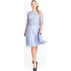 Koktajlowa sukienka z koronkową górą szary. Szare sukienki damskie N/A, plus size, bez wzorów, z poliesteru, bez kołnierzyka, plus size, bez rękawów. Za 352,31 zł.