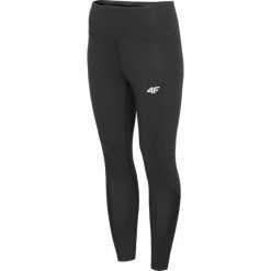 Legginsy treningowe damskie SPDF304 - głęboka czerń. Czarne legginsy damskie marki 4f, bez wzorów, z dzianiny. Za 119,99 zł.
