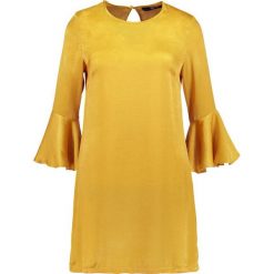 Sukienki: Missguided HAMMERED FRILL SLEEVE SHIFT DRESS Sukienka koktajlowa mustard