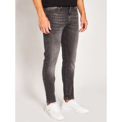 Jeansy Skinny Fit Tommy Jeans Simon DM0DM07326. Czarne jeansy męskie Tommy Jeans, m, bez wzorów. W wyprzedaży za 289,00 zł.