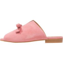 Klapki damskie: L’INTERVALLE NIGHT Klapki dusty pink