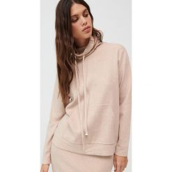 Dzianinowy sweter ze stójką -. Swetry damskie Mohito, s, bez wzorów, z dzianiny, bez rękawów, bez kaptura. Za 119,99 zł.