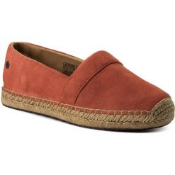 Espadryle UGG - W Renada 1020060 W/Fcrl. Różowe espadryle damskie marki Ugg, bez wzorów, ze skóry, bez obcasa, na płaskiej podeszwie, bez zapięcia. W wyprzedaży za 339,00 zł.