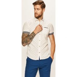 Tom Tailor Denim - Koszula. Białe koszule męskie TOM TAILOR DENIM, s, bez wzorów, z bawełny, klasyczne, z klasycznym kołnierzykiem, z krótkim rękawem. W wyprzedaży za 149,90 zł.