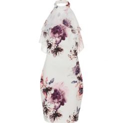 Sukienka shirtowa z falbanami bonprix biel wełny z nadrukiem. Białe sukienki damskie bonprix, na imprezę, z nadrukiem, z wełny, bez kołnierzyka, bez rękawów. Za 54,99 zł.
