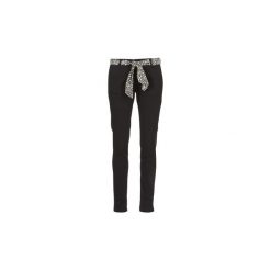 Chinos Le Temps des Cerises LIDY. Czarne chinosy damskie Le Temps Des Cerises. Za 309,00 zł.