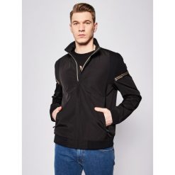 Kurtka przeciwdeszczowa Boss J_Siak 50421844. Czarne kurtki męskie Boss, xl, bez wzorów, z poliesteru, bez kaptura. W wyprzedaży za 929,00 zł.