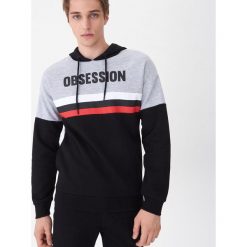 Bluza z kapturem - Jasny szary. Szare bluzy męskie House, s, bez wzorów, z kapturem, bez rękawów, z kapturem. W wyprzedaży za 69,99 zł.
