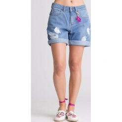 SPODENKI TWINSET. Niebieskie szorty damskie Twinset, z aplikacjami. Za 319,50 zł.