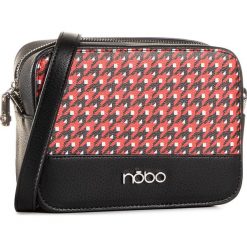 Torebka NOBO - NBAG-J0130-CM20 Czarny. Czarne listonoszki damskie Nobo, bez wzorów, ze skóry ekologicznej, klasyczne, bez dodatków. W wyprzedaży za 139,00 zł.