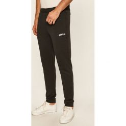 Adidas - Spodnie. Czarne spodnie męskie Adidas, na co dzień, s, bez wzorów, z poliesteru. Za 179,90 zł.