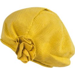 Dzianinowy beret damski modny fason żółty (cz2304). Żółte berety damskie marki Art of Polo, z dzianiny. Za 42,47 zł.