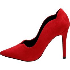 Czerwone szpilki, buty damskie S.BARSKI L65. Czerwone szpilki S.barski, bez wzorów, klasyczne, na wysokim obcasie, na szpilce, bez zapięcia. W wyprzedaży za 119,00 zł.