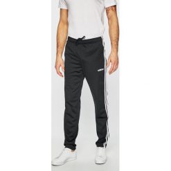 Adidas Performance - Spodnie. Czarne spodnie męskie marki adidas Performance, m, bez wzorów, z poliesteru, sportowe. Za 179,90 zł.