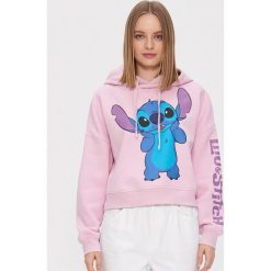 Bluza z nadrukiem Lilo i Stich - Różowy. Różowe bluzy damskie House, s, z nadrukiem, bez rękawów, bez kaptura. Za 89,99 zł.