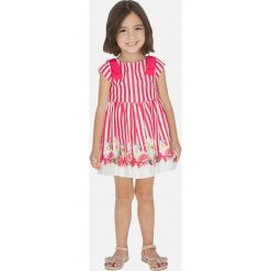 Mayoral - Sukienka dziecięca 92-134 cm. Różowe sukienki dziewczęce Mayoral, w kwiaty, z bawełny, bez rękawów, mini, rozkloszowane. Za 165,90 zł.