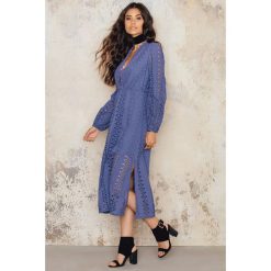 Sukienki hiszpanki: Bardot Sukienka Alexa Lace Up – Blue
