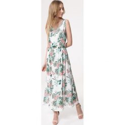 Biała Sukienka Expansive. Białe sukienki damskie Born2be, xl, bez wzorów, bez kołnierzyka, bez rękawów, maxi. Za 69,99 zł.