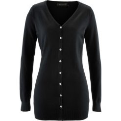 Długi sweter rozpinany bonprix czarny. Czarne swetry damskie marki bonprix, bez wzorów, eleganckie, z długim rękawem, długie, bez kaptura. Za 74,99 zł.