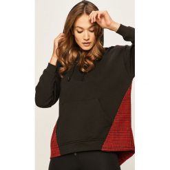 Answear - Bluza. Czarne bluzy damskie ANSWEAR, s, bez wzorów, z elastanu, bez rękawów, z kapturem. W wyprzedaży za 59,90 zł.