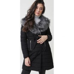 Czarno-Szara Kurtka Jodie. Czarne kurtki damskie Born2be, na zimę, s, w paski, z tkaniny, bez kaptura. Za 229,99 zł.
