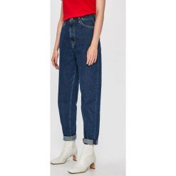 Pepe Jeans - Jeansy. Jeansy damskie Pepe Jeans. Za 339,90 zł.
