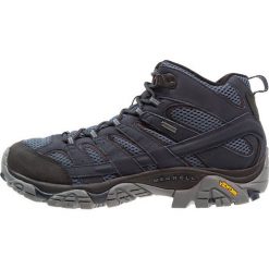 Merrell MOAB 2 MID GTX Buty trekkingowe navy. Niebieskie buty trekkingowe męskie Merrell, z tworzywa sztucznego, bez zapięcia, outdoorowe. Za 629,00 zł.