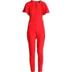 Kombinezony damskie: New Look Tall FLUTER BUTTON DETAIL Kombinezon bright red