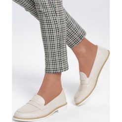 Beżowe Mokasyny Shoot For. Brązowe mokasyny damskie marki vices, na płaskiej podeszwie. Za 69,99 zł.