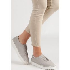 SZARE WIĄZANE PÓŁBUTY VICES. Szare półbuty damskie marki vices, bez wzorów, bez obcasa, bez zapięcia. Za 52,90 zł.