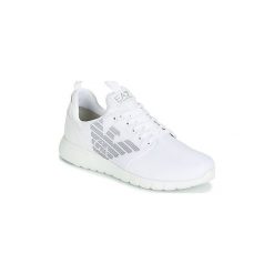 Buty Emporio Armani EA7 SIMPLE RACER CC U. Białe trampki i tenisówki damskie marki Emporio Armani EA7, bez wzorów, bez zapięcia. Za 609,00 zł.