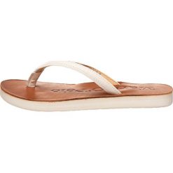 Skórzane japonki w kolorze białym. Klapki damskie Marc O'Polo Shoes. W wyprzedaży za 97,95 zł.
