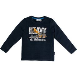 Koszulka "Vehicles" w kolorze granatowym. Niebieskie t-shirty chłopięce Salt and Pepper, z nadrukiem, z bawełny, z długim rękawem. W wyprzedaży za 29,95 zł.