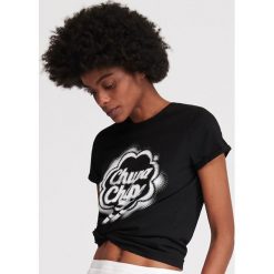 T-shirt Chupa Chups - Czarny. Czarne t-shirty damskie Reserved, s, bez wzorów, bez kołnierzyka. Za 39,99 zł.