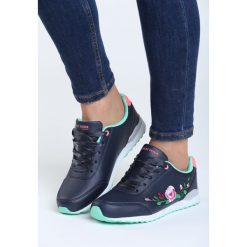 Granatowo-Miętowe Buty Sportowe Great Expectations. Niebieskie buty sportowe damskie Born2be, z materiału. Za 59,99 zł.