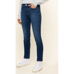 Jeansy Slim Fit Calvin Klein Jeans J20J213143. Niebieskie jeansy damskie Calvin Klein Jeans. W wyprzedaży za 309,00 zł.
