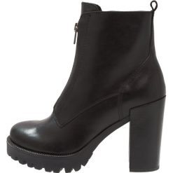 Botki damskie: Zign Botki na obcasie black