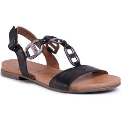 Sandały TAMARIS - 1-28163-24 Black/Pewter 094. Czarne klapki damskie Tamaris, bez wzorów, ze skóry, bez obcasa, na obcasie. W wyprzedaży za 149,00 zł.