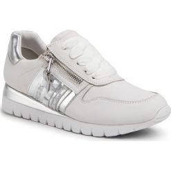 Sneakersy CAPRICE - 9-23701-24 White/Silver 191. Białe półbuty damskie Caprice, ze skóry. Za 299,90 zł.