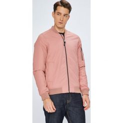 Tom Tailor Denim - Kurtka. Czerwone kurtki męskie bomber marki TOM TAILOR DENIM, l, z bawełny. W wyprzedaży za 219,90 zł.